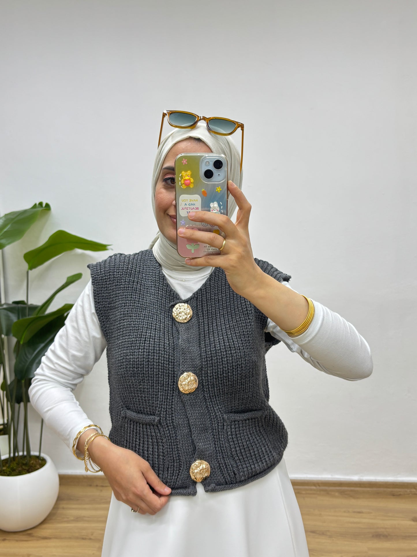 Gold Düğmeli Cepli Triko Yelek - Antrasit