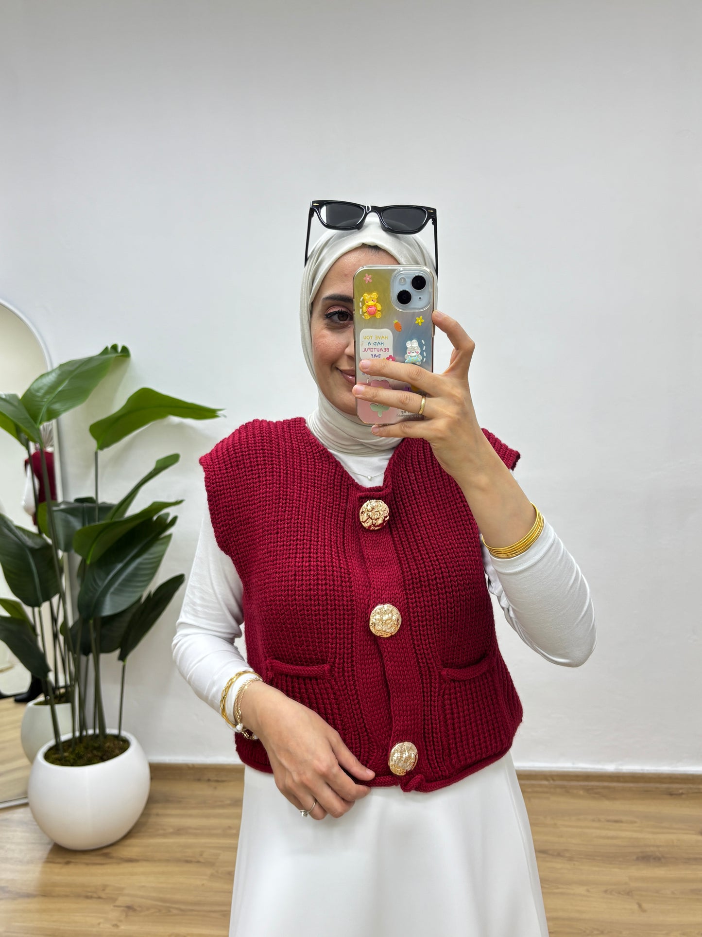 Gold Düğmeli Cepli Triko Yelek - Bordo