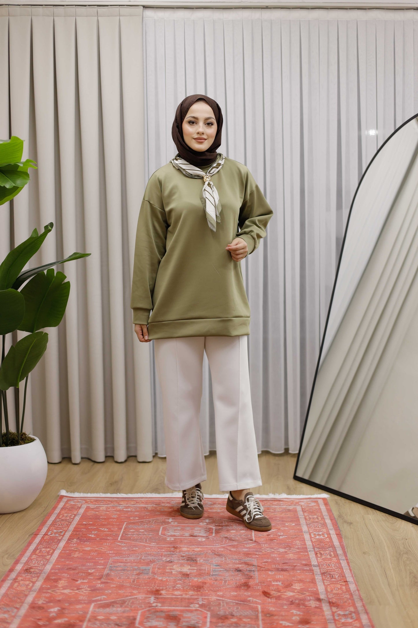 Yaka Fularlı Tunik - Haki