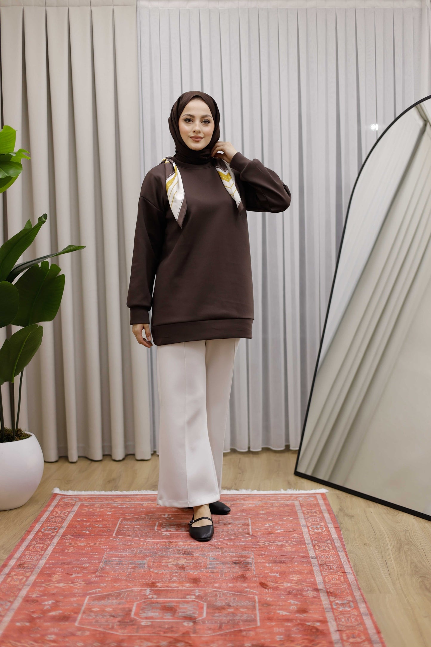 Yaka Fularlı Tunik - Kahverengi