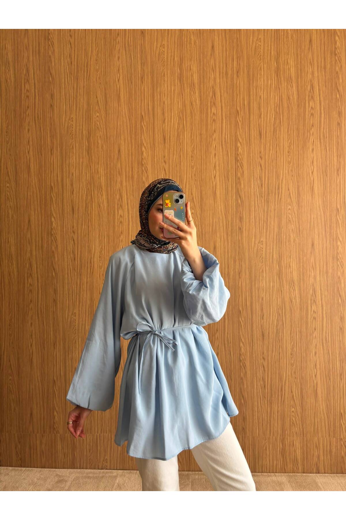 QUWİQ Mavi pamuklu oversize balon kol tesettür tunik - Görsel 4