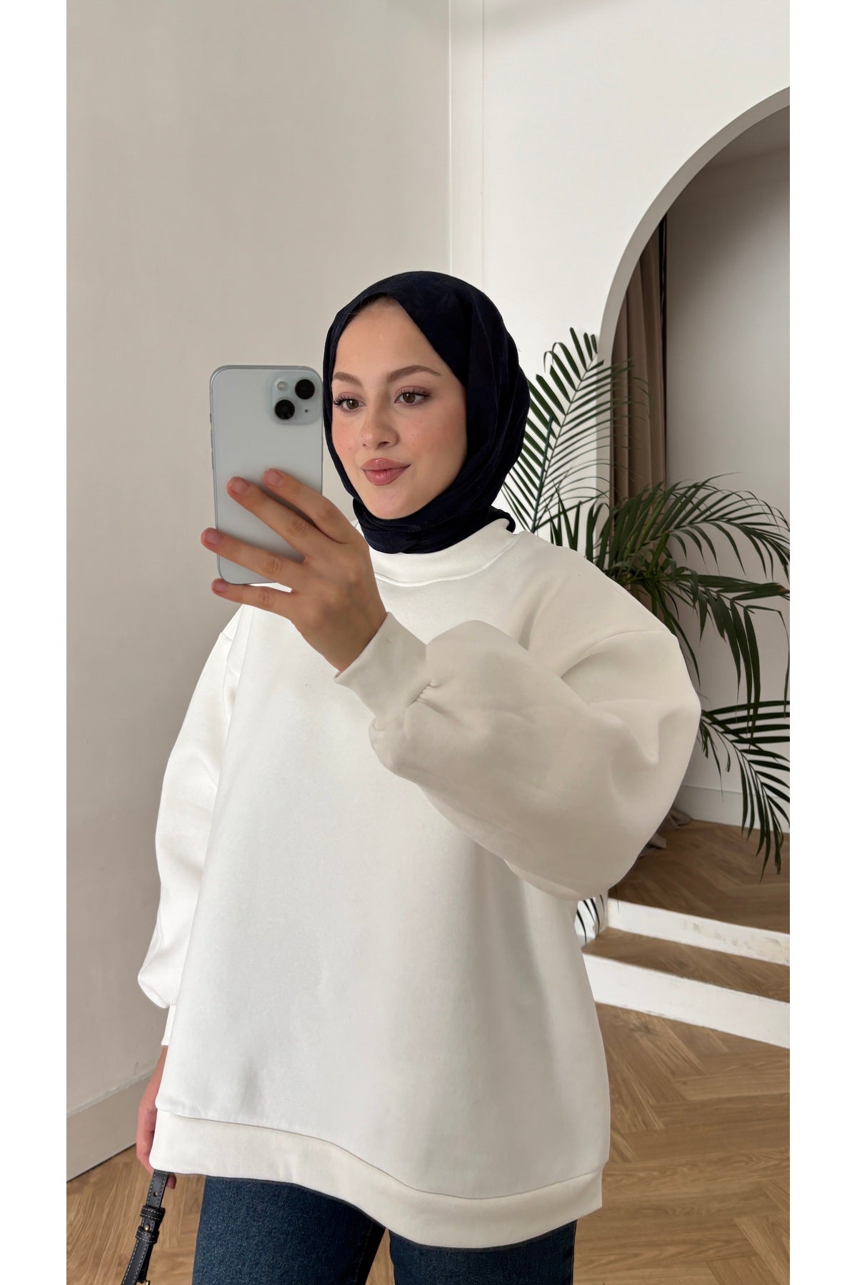 Moon’sc Beyaz içi polarlı organik pamuk oversize sweatshirt - Görsel 5