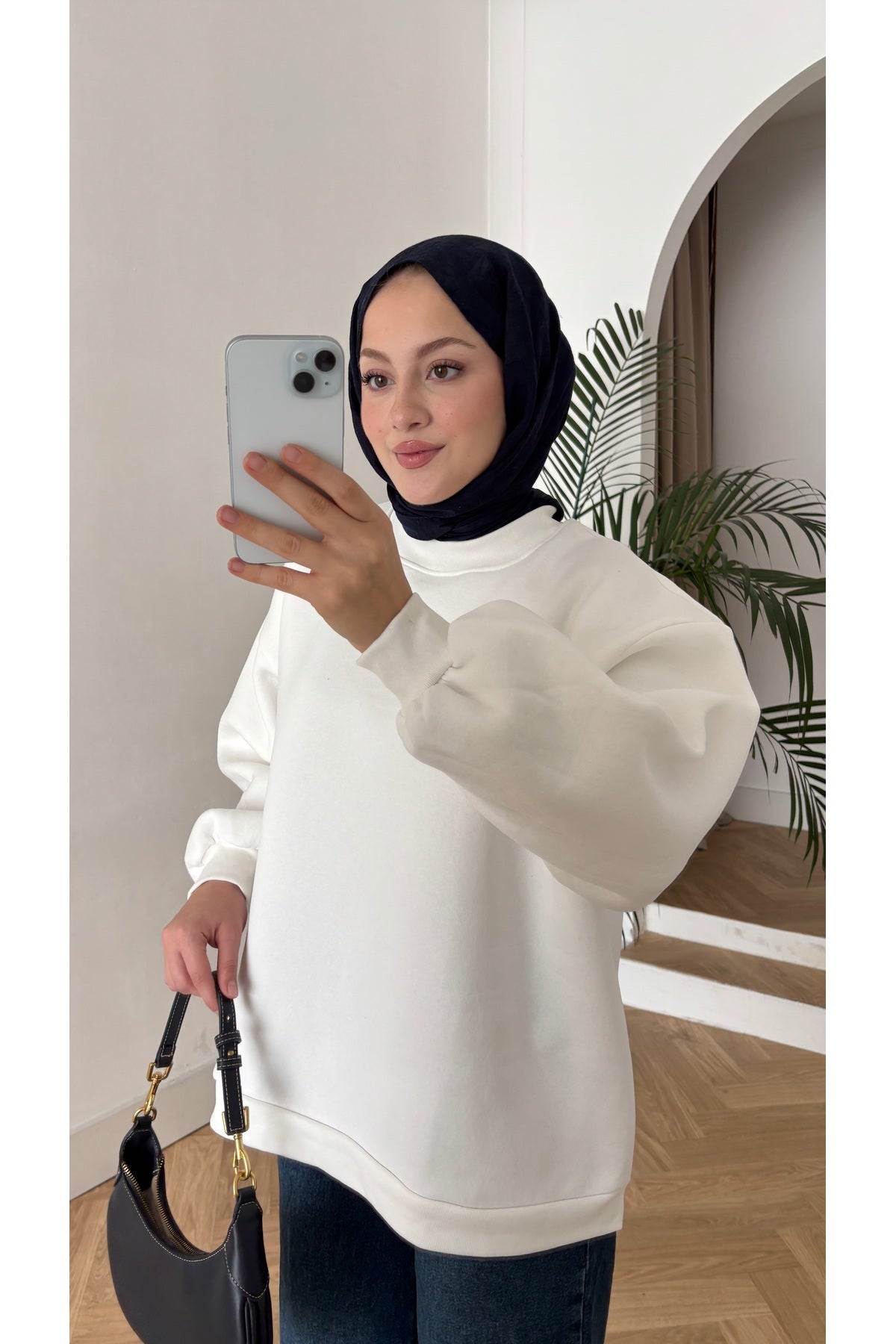 Moon’sc Beyaz içi polarlı organik pamuk oversize sweatshirt