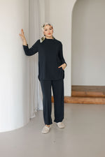 Esnek Ve Yumuşak Dokulu Oysh Tesettür Takım - Antrasit