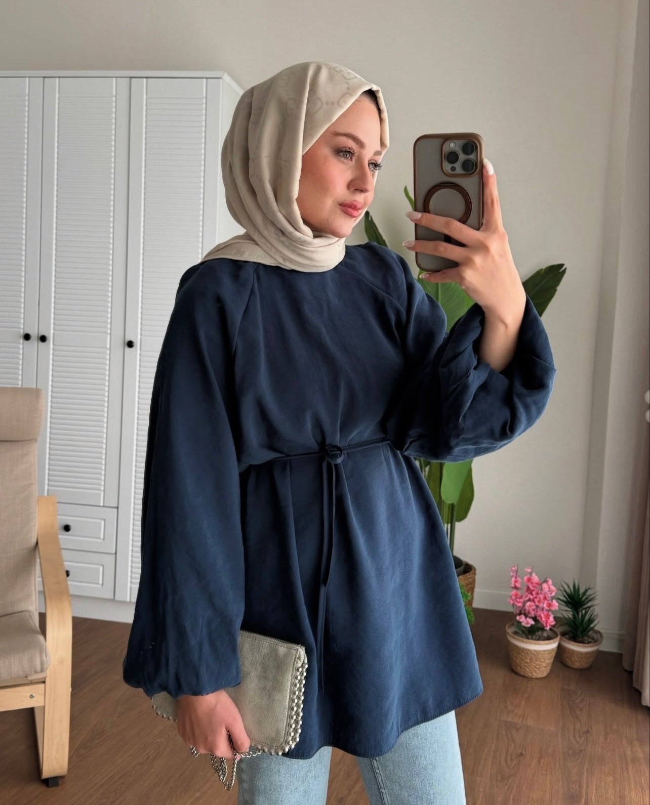 Balon Kol Bel Bağlamalı Tesettür Gömlek - Lacivert