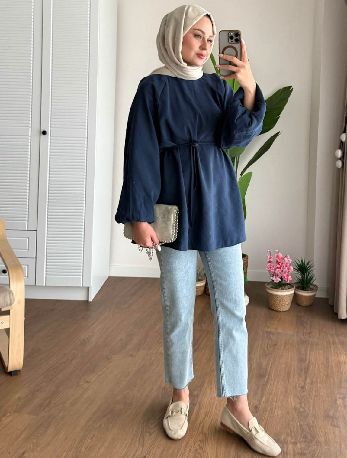 Balon Kol Bel Bağlamalı Tesettür Gömlek - Lacivert