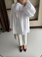 Yakası Bağlamalı Balon Kol Tesettür Gömlek - Beyaz