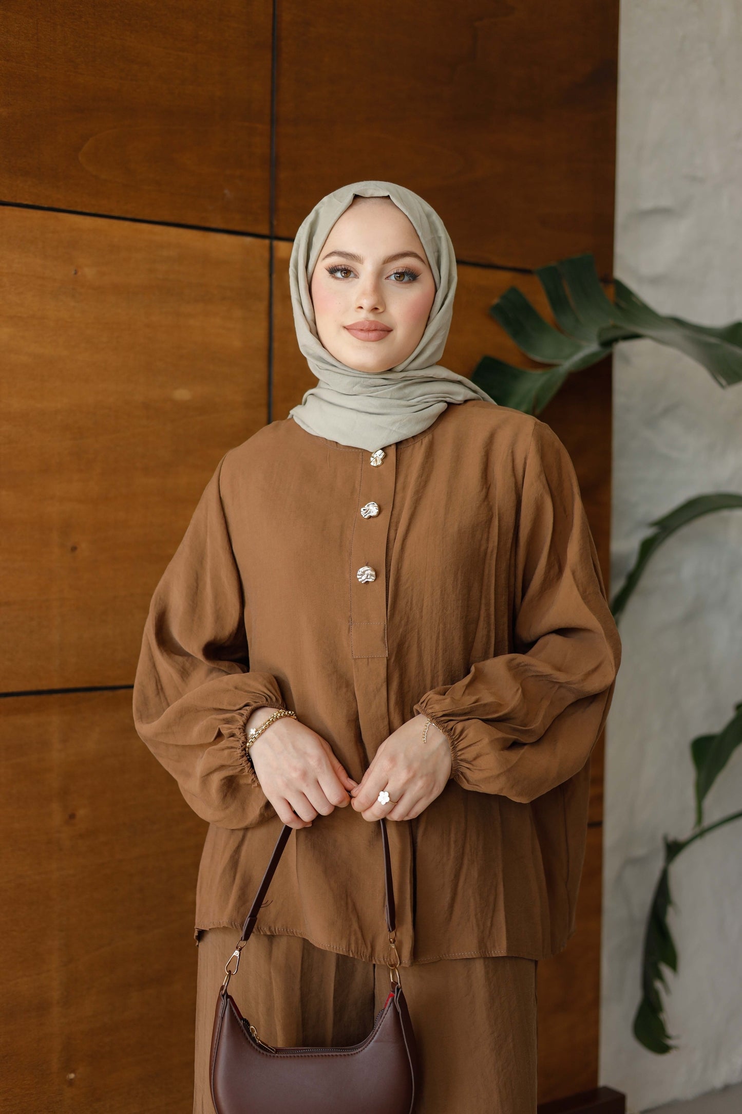 Önü Düğme Detaylı Pantolonlu Takım - Camel