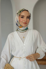 V Yaka Önü Düğme Detaylı Tesettür Gömlek - Beyaz