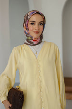 V Yaka Önü Düğme Detaylı Tesettür Gömlek - Sarı