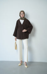 Kadın Önü Düğmeli ve Çift Cep Detaylı Tesettür Ceket-Kahverengi