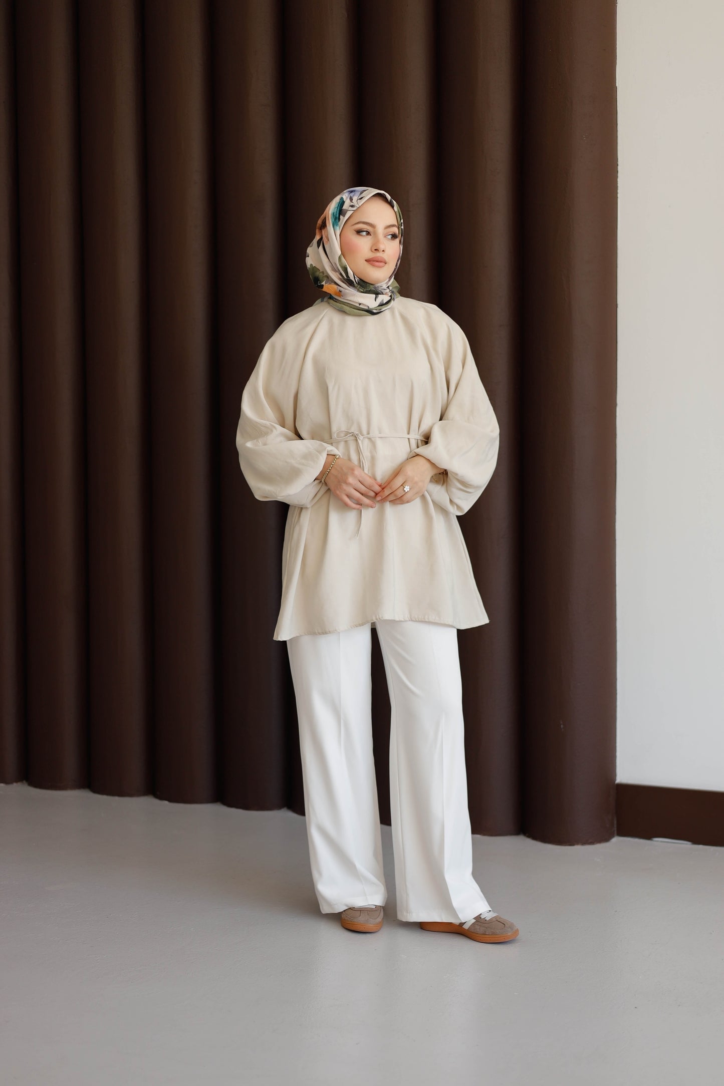 Balon Kol Bel Bağlamalı Tesettür Gömlek - Bej