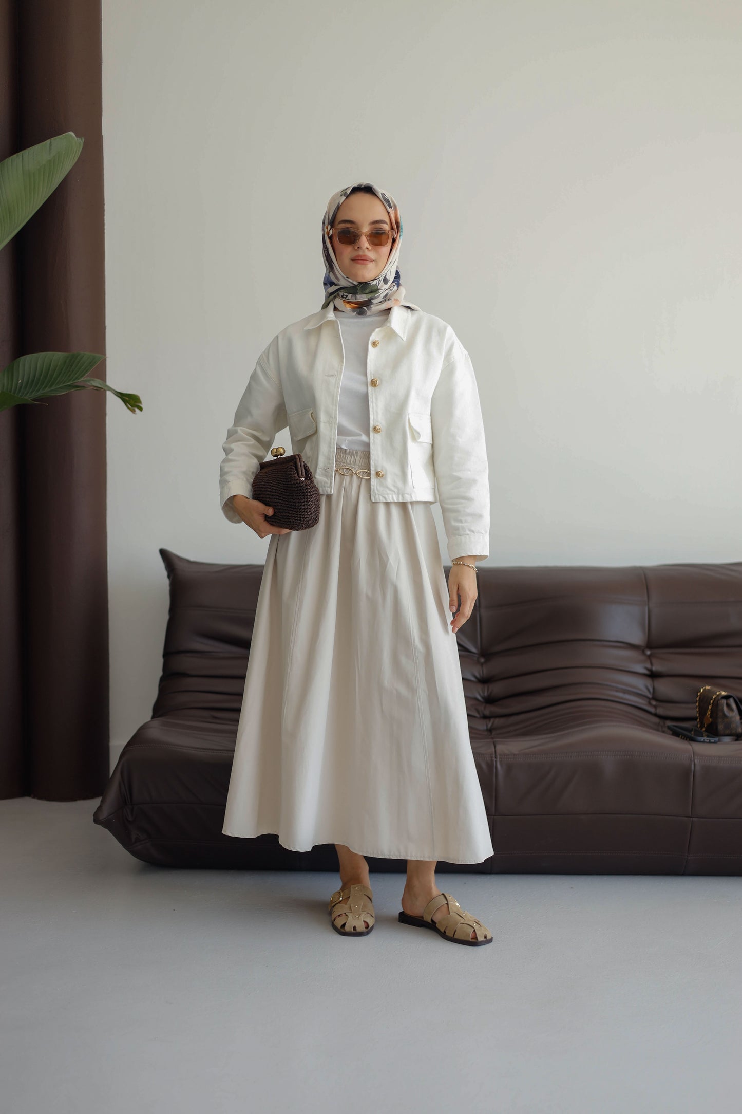 Beli Lastikli Çift Cepli Etek - Krem