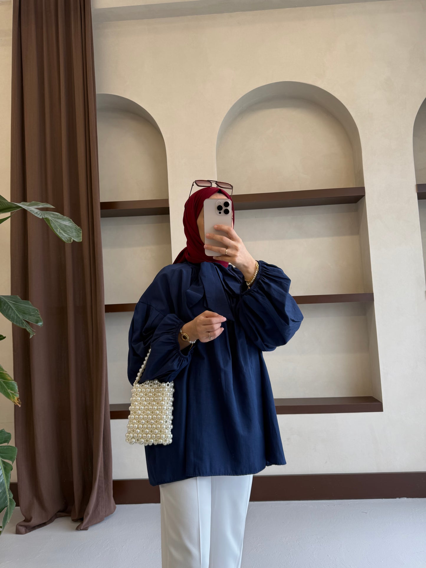 Yakası Bağlamalı Balon Kol Tesettür Gömlek - Lacivert