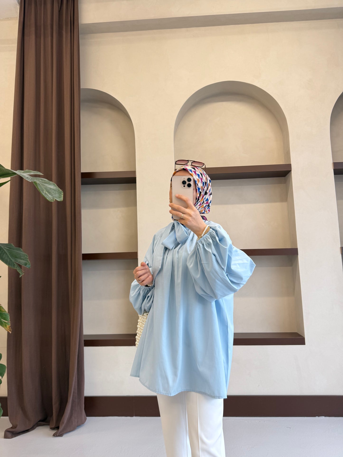 Yakası Bağlamalı Balon Kol Tesettür Gömlek - Mavi