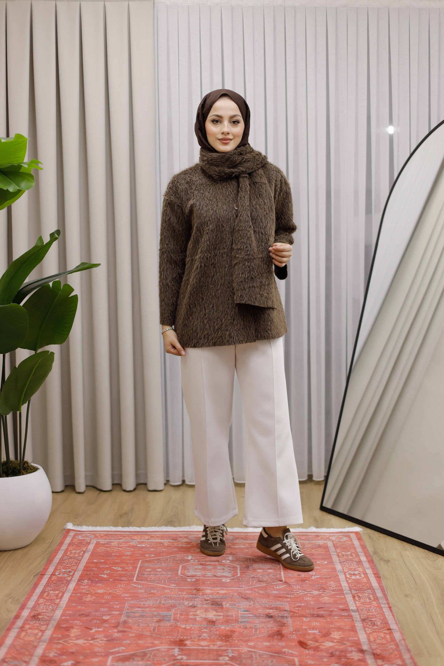 Atkı Detaylı Pelüş Ceket Premium - Kahverengi