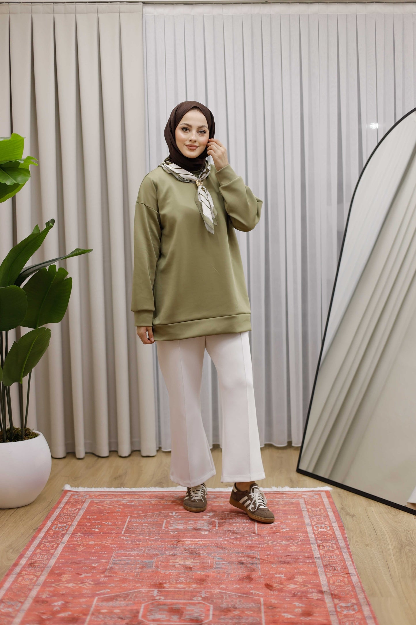 Yaka Fularlı Tunik - Haki