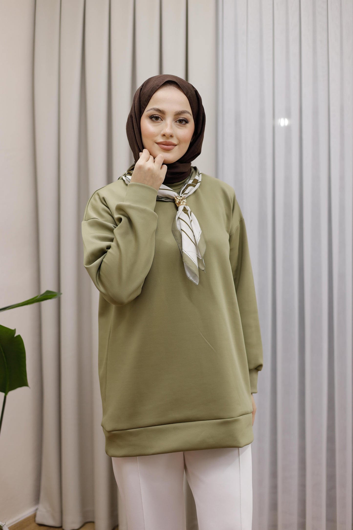 Yaka Fularlı Tunik - Haki