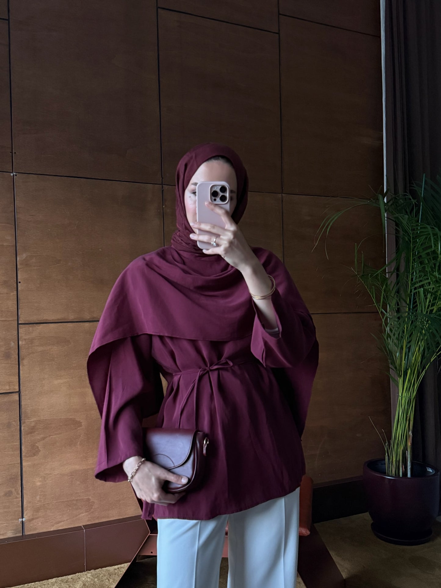 Kadın Pelerinli Bel Bağlamalı Tesettür Gömlek - Bordo