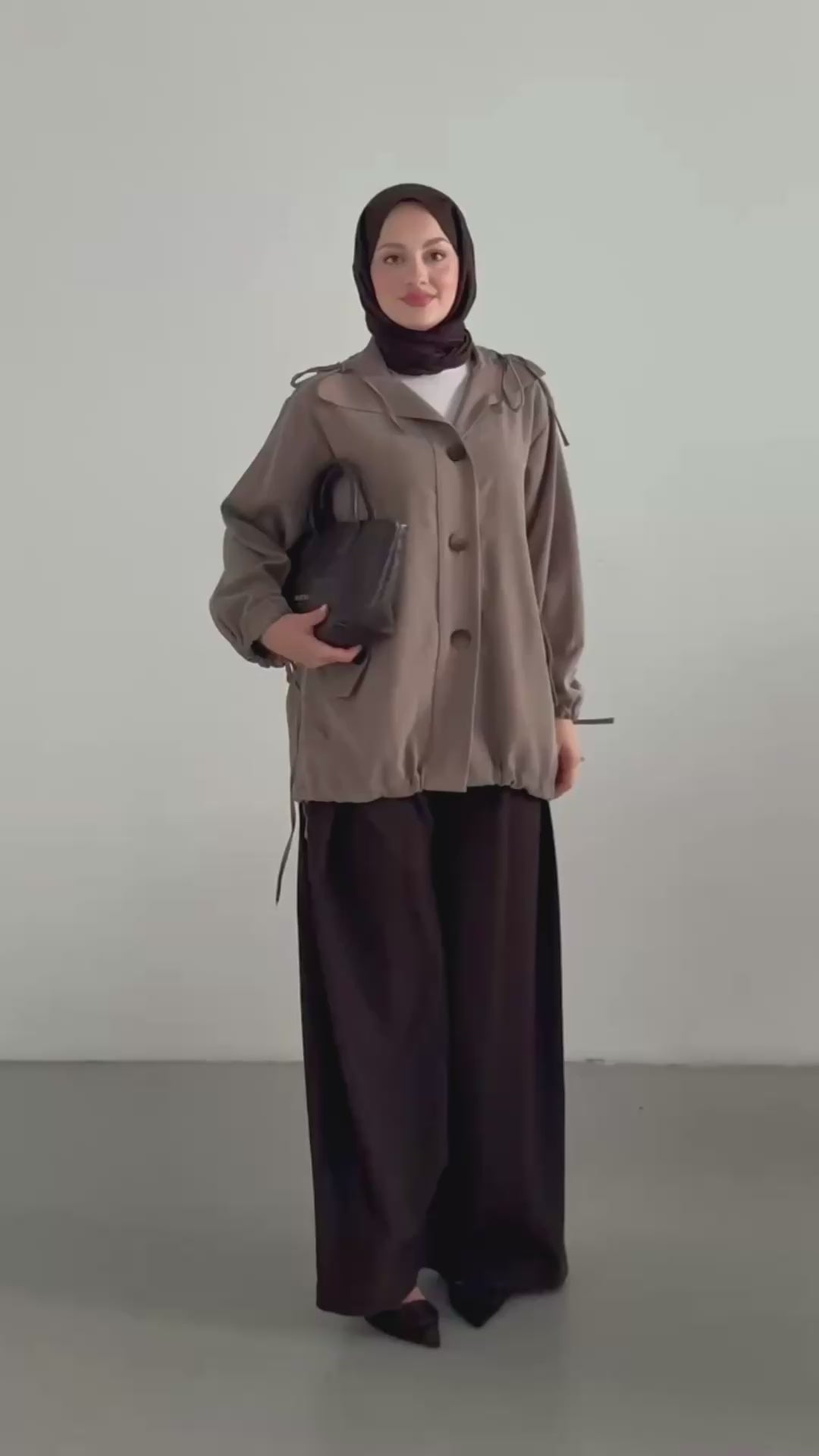 Kadın Kolu ve Eteği Büzgülü Cepli Oversize Ceket - Vizon