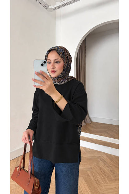 Kadın Kolları ve Eteği Yırtmaç Detaylı Tesettür Tunik - Siyah - Görsel 1