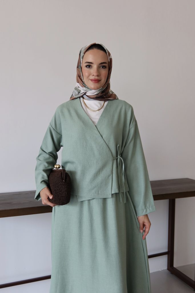 Etekli Alt-Üst Takım - Görsel 2