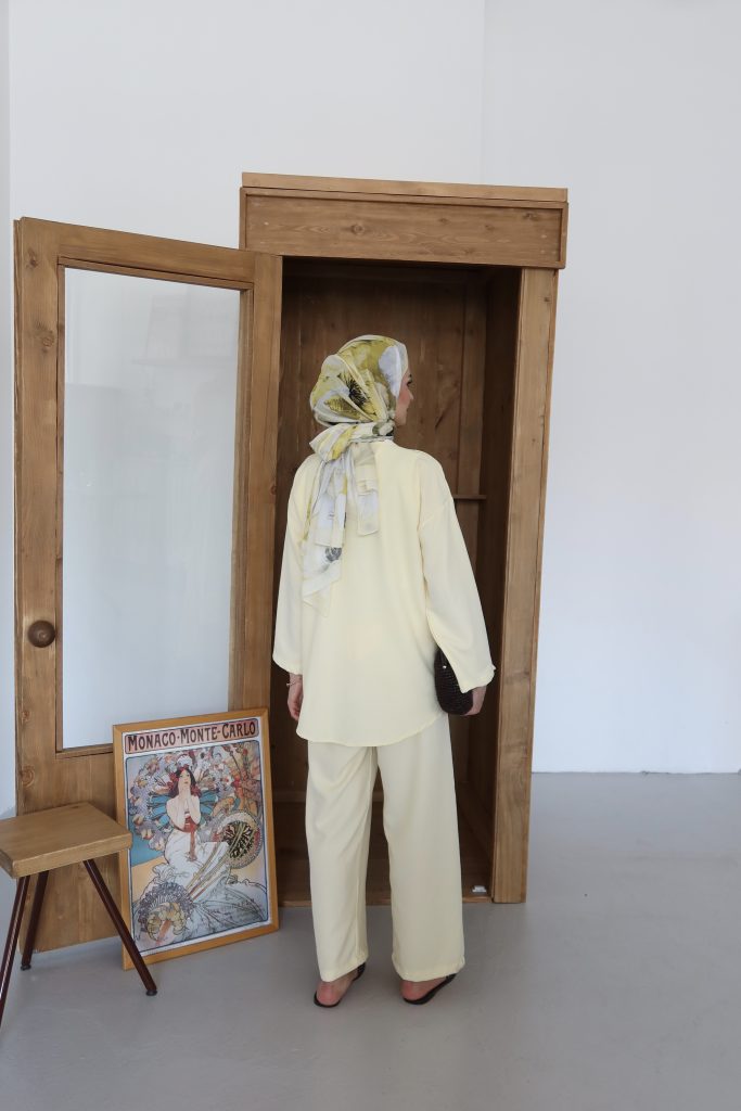 Pantolonlu Alt-Üst Takım - Görsel 4